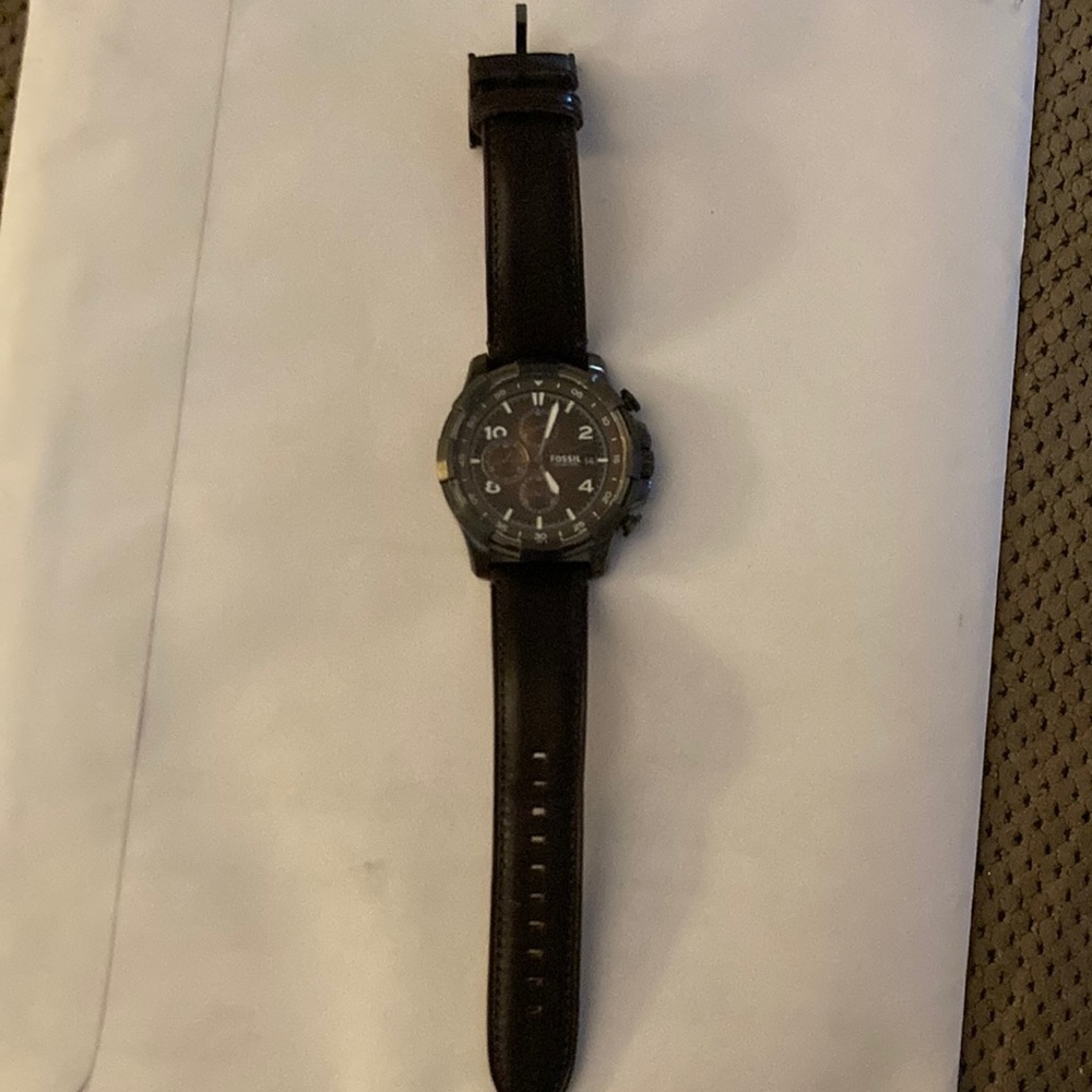 Men’s Fossil watch